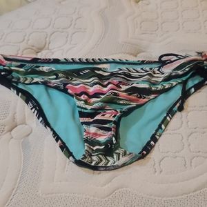 Bikini bottoms